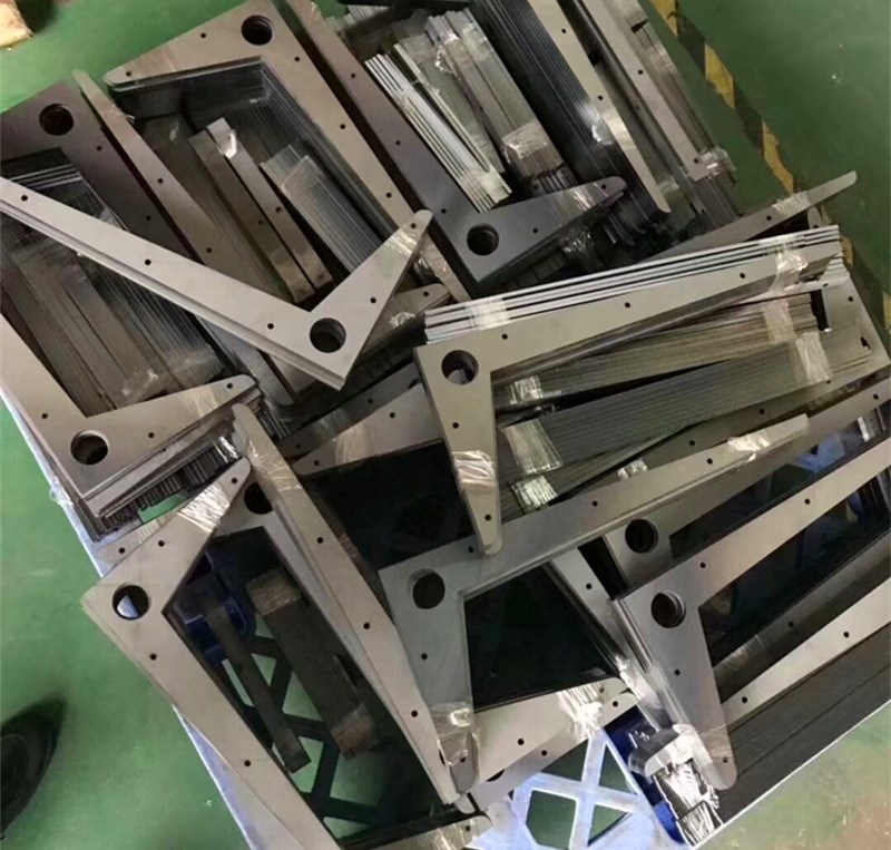 钣金加工和五金加工的区别在哪?-北京友安虚拟现实应用有限公司 钣金加工和五金加工的区别在哪?-北京友安虚拟现实应用有限公司
